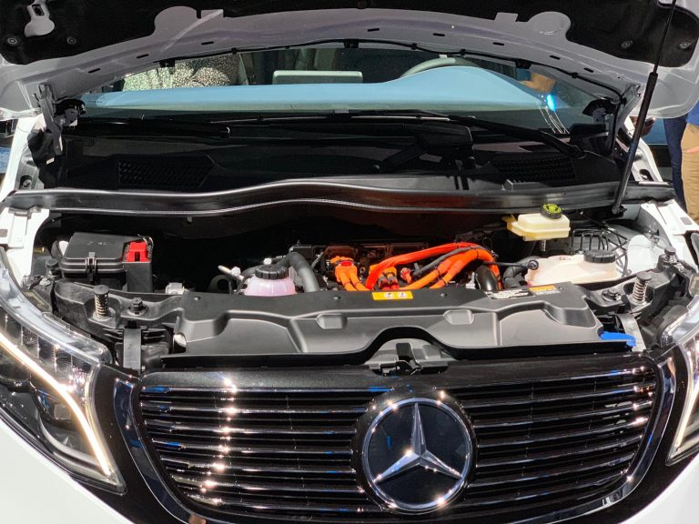 Presentato il nuovo EQV, MPV elettrico di Mercedes-Benz