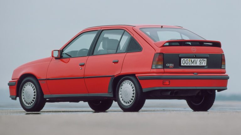 Opel GSi, un ritorno storico