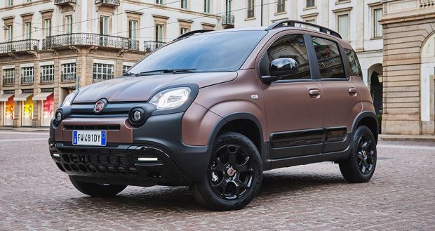 Fiat Panda Trussardi: le immagini ufficiali