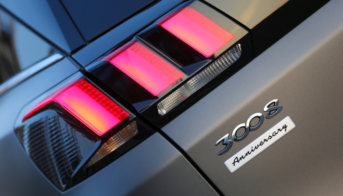 Peugeot 3008 Anniversary: immagini ufficiali