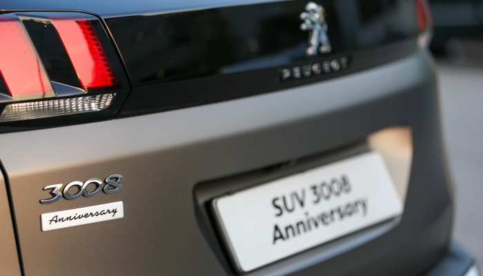 Peugeot 3008 Anniversary: immagini ufficiali