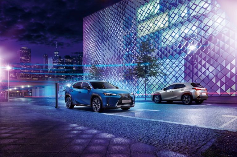 Lexus UX 300E 2020: prime immagini ufficiali