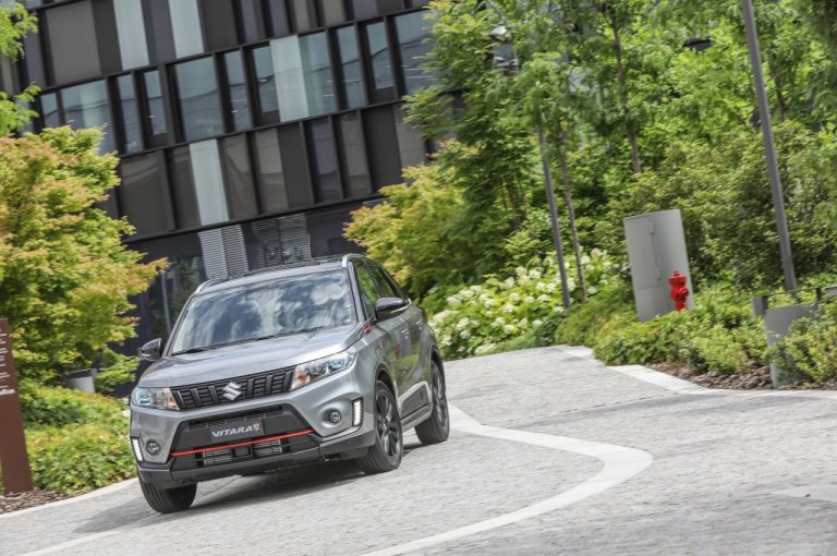 Suzuki Vitara Katana 2020: immagini ufficiali