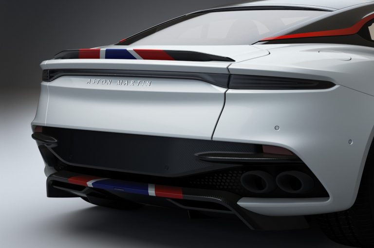 Aston Martin DBS Superleggera Concorde Special Edition: immagini ufficiali