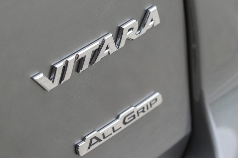 Suzuki Vitara Katana 2020: immagini ufficiali