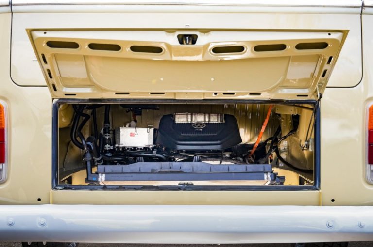 Volkswagen Combi T2 1972 Electrified Concept 2019: immagini ufficiali