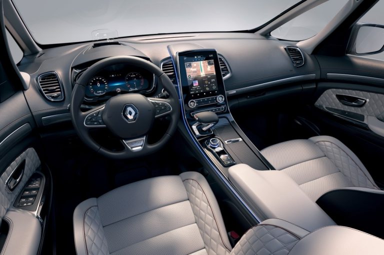 Renault Espace Initiale Paris 2020: immagini ufficiali