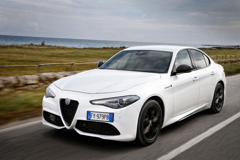 Alfa Romeo Giulia 2020: immagini ufficiali