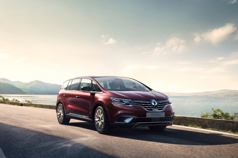 Renault Espace Initiale Paris 2020: immagini ufficiali