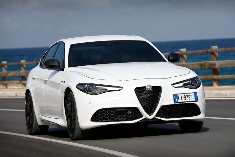 Alfa Romeo Giulia 2020: immagini ufficiali
