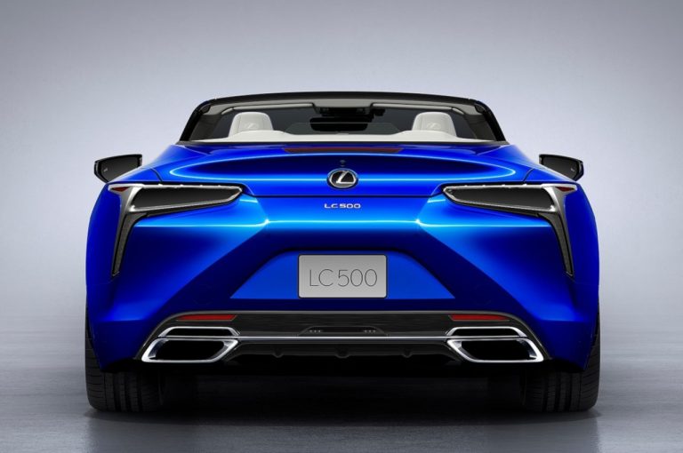 Lexus LC500 Convertible: immagini ufficiali