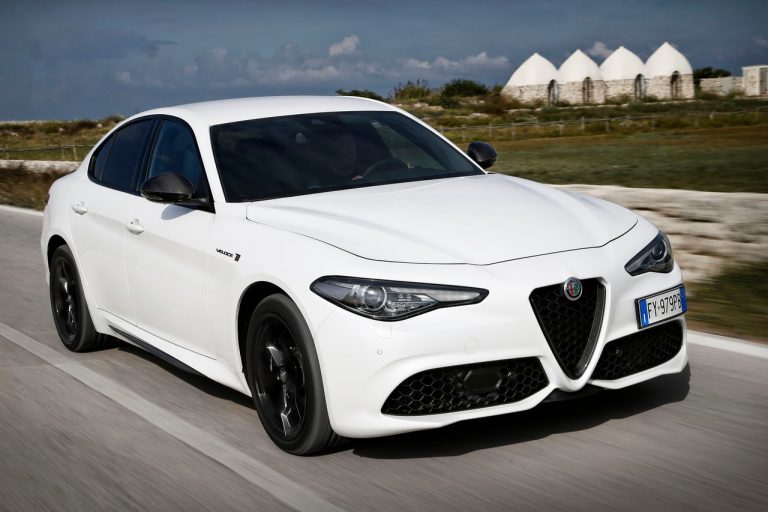 Alfa Romeo Giulia 2020: immagini ufficiali