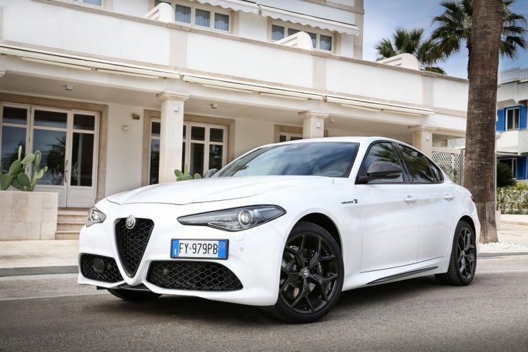 Alfa Romeo Giulia 2020: immagini ufficiali