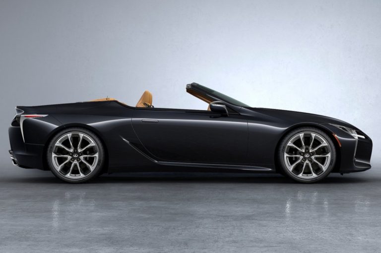 Lexus LC500 Convertible: immagini ufficiali