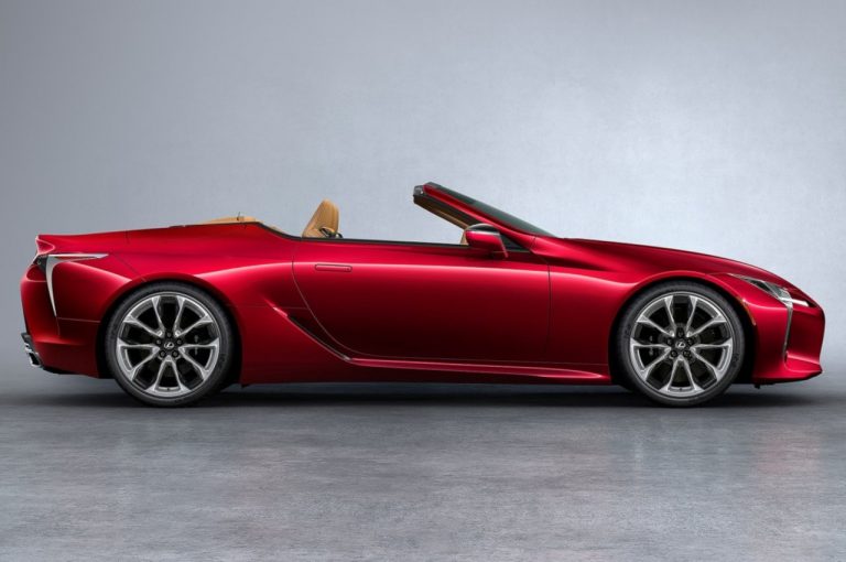 Lexus LC500 Convertible: immagini ufficiali