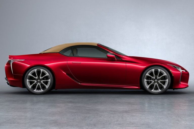 Lexus LC500 Convertible: immagini ufficiali