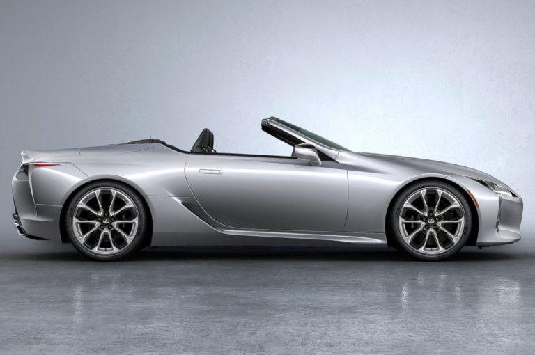 Lexus LC500 Convertible: immagini ufficiali