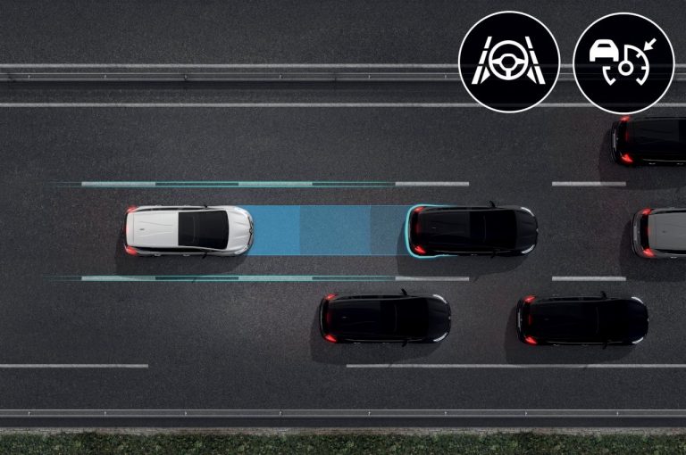 Renault Espace Initiale Paris 2020: immagini ufficiali