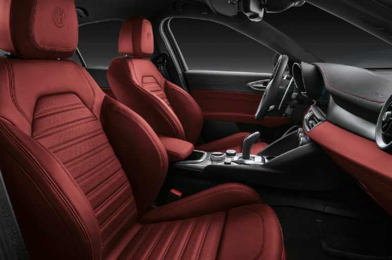 Alfa Romeo Giulia 2020: immagini ufficiali