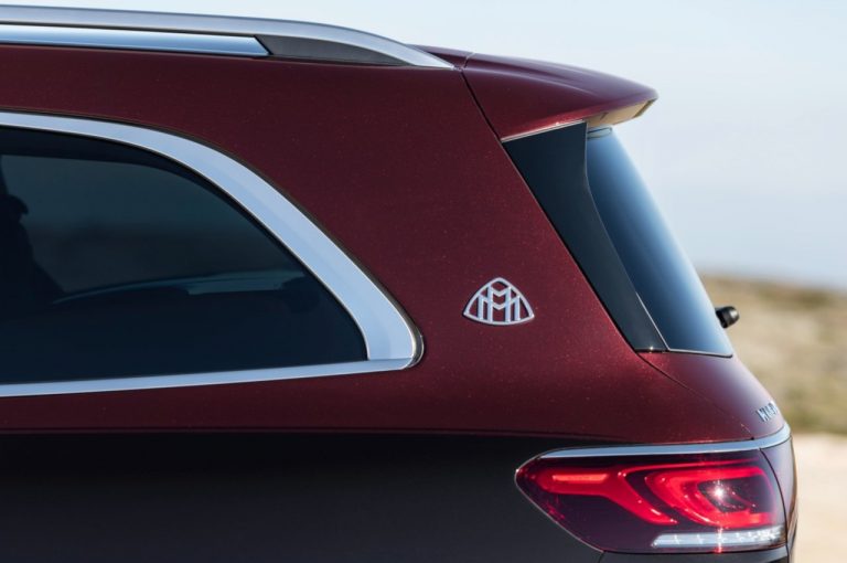 Mercedes-Maybach GLS 2020: immagini ufficiali