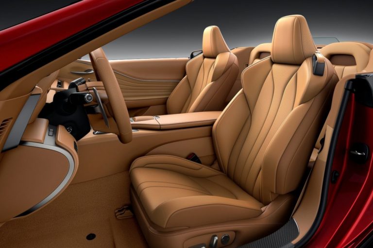 Lexus LC500 Convertible: immagini ufficiali
