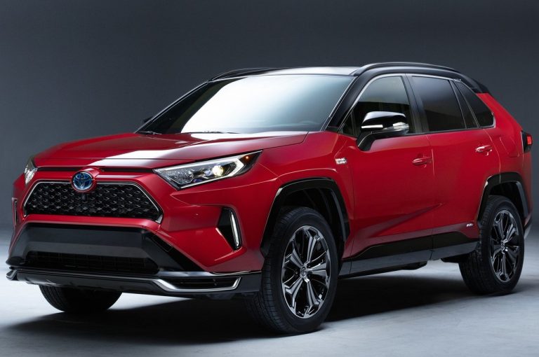 Toyota Rav4 Hybrid Plug-in: immagini ufficiali