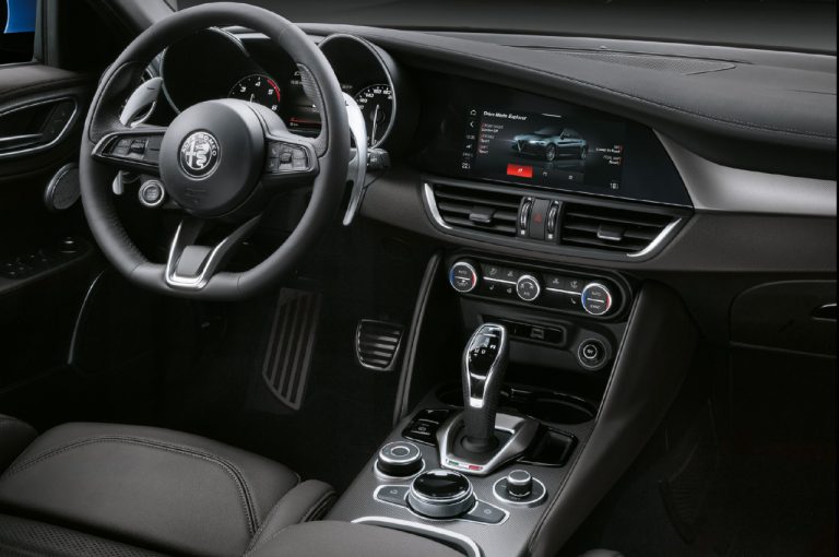 Alfa Romeo Giulia 2020: immagini ufficiali