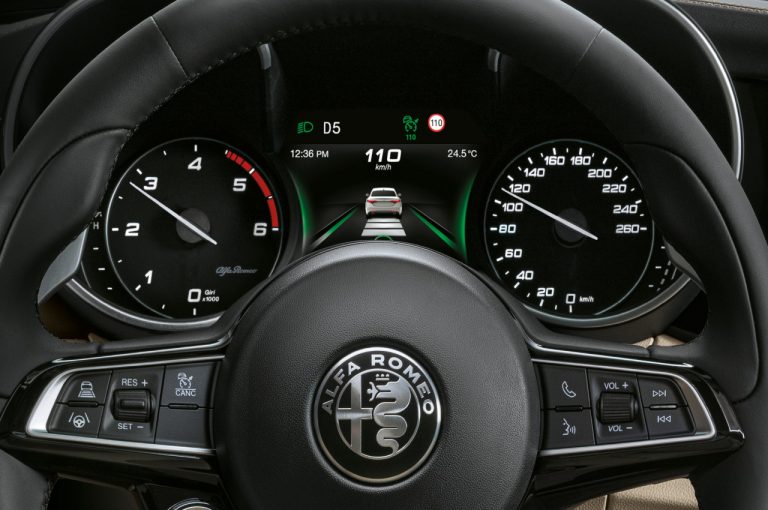 Alfa Romeo Giulia 2020: immagini ufficiali