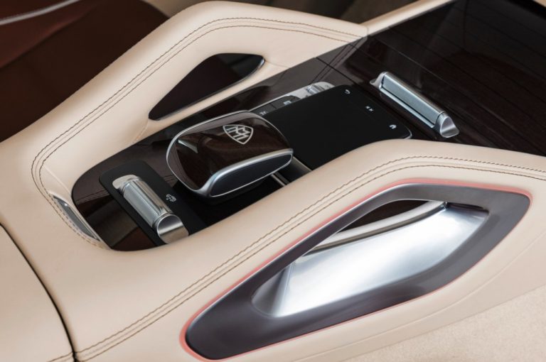 Mercedes-Maybach GLS 2020: immagini ufficiali