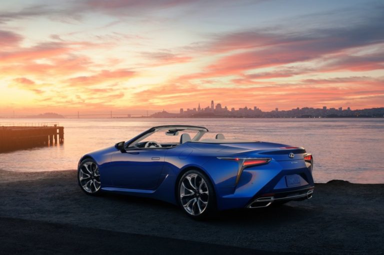 Lexus LC500 Convertible: immagini ufficiali