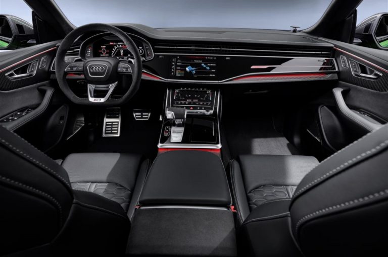 Audi RS Q8 2020: immagini ufficiali