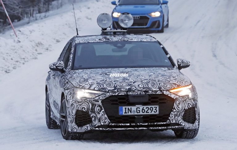 Audi A3 ed S3 berlina: le foto spia