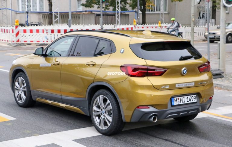Bmw X2 ibrida plug-in: le foto spia