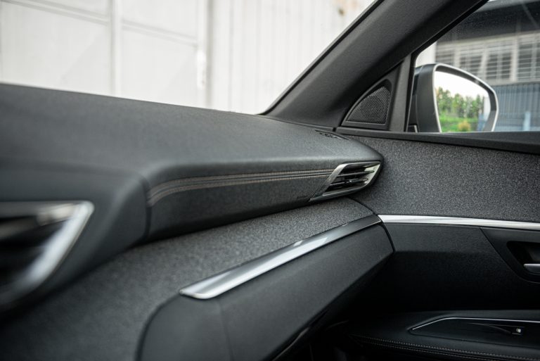 Peugeot 3008 1.5 Bluehdi 130 EAT8 GTLine: la prova su strada