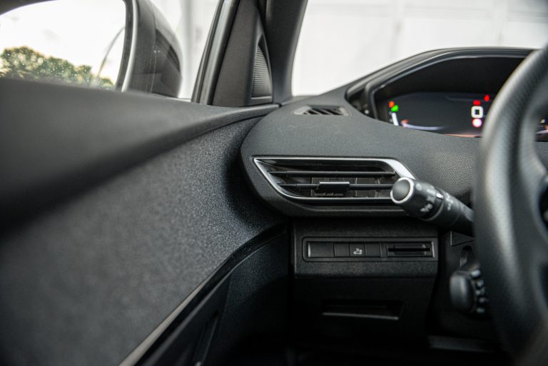 Peugeot 3008 1.5 Bluehdi 130 EAT8 GTLine: la prova su strada
