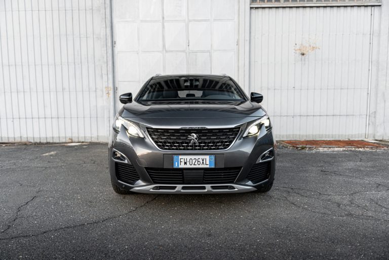Peugeot 3008 1.5 Bluehdi 130 EAT8 GTLine: la prova su strada