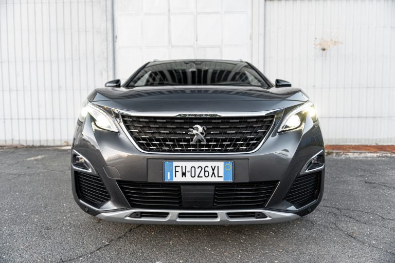 Peugeot 3008 1.5 Bluehdi 130 EAT8 GTLine: la prova su strada