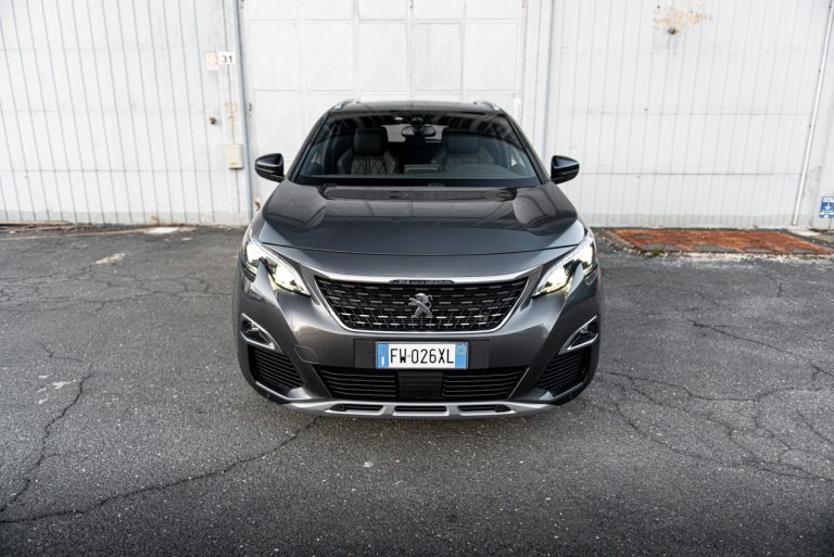 Peugeot 3008 1.5 Bluehdi 130 EAT8 GTLine: la prova su strada
