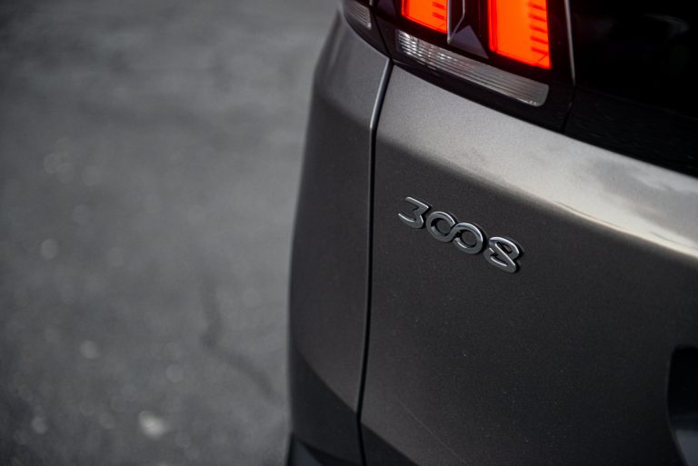 Peugeot 3008 1.5 Bluehdi 130 EAT8 GTLine: la prova su strada
