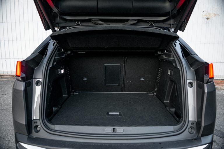 Peugeot 3008 1.5 Bluehdi 130 EAT8 GTLine: la prova su strada