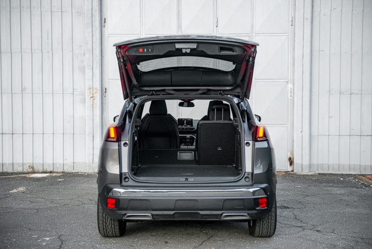 Peugeot 3008 1.5 Bluehdi 130 EAT8 GTLine: la prova su strada