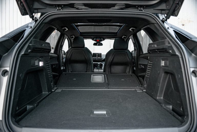 Peugeot 3008 1.5 Bluehdi 130 EAT8 GTLine: la prova su strada