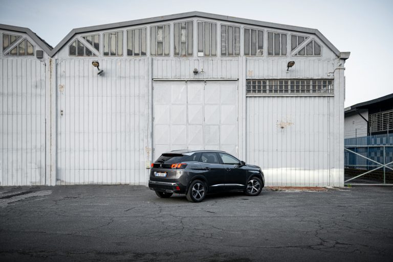 Peugeot 3008 1.5 Bluehdi 130 EAT8 GTLine: la prova su strada