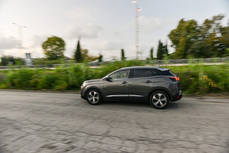 Peugeot 3008 1.5 Bluehdi 130 EAT8 GTLine: la prova su strada