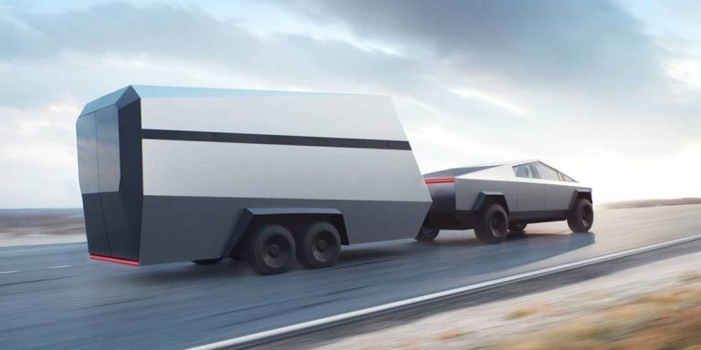 Tesla Cybertrack: pick-up spaziale