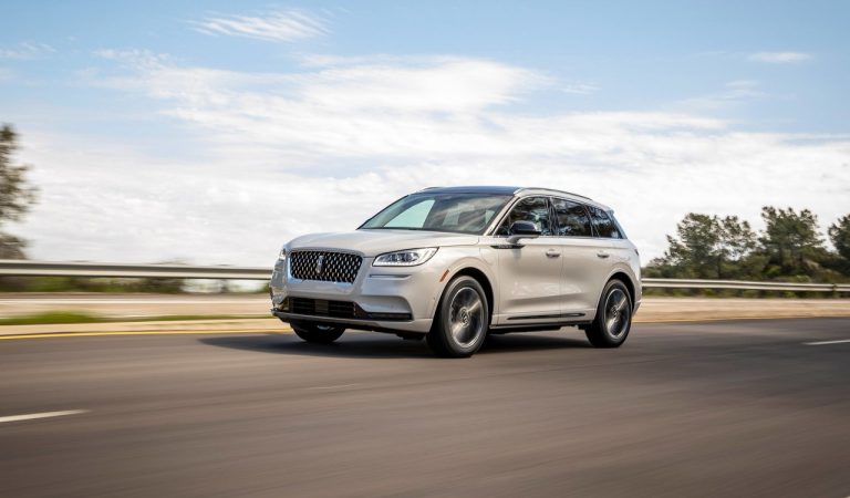 Lincoln Corsair Grand Touring: foto ufficiali