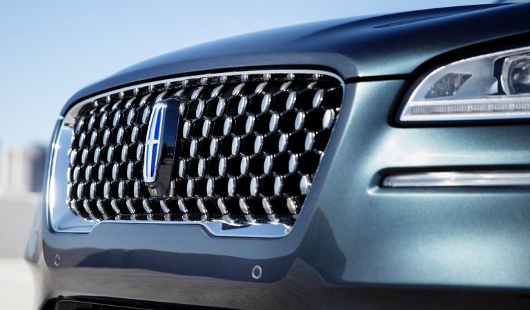 Lincoln Corsair Grand Touring: foto ufficiali