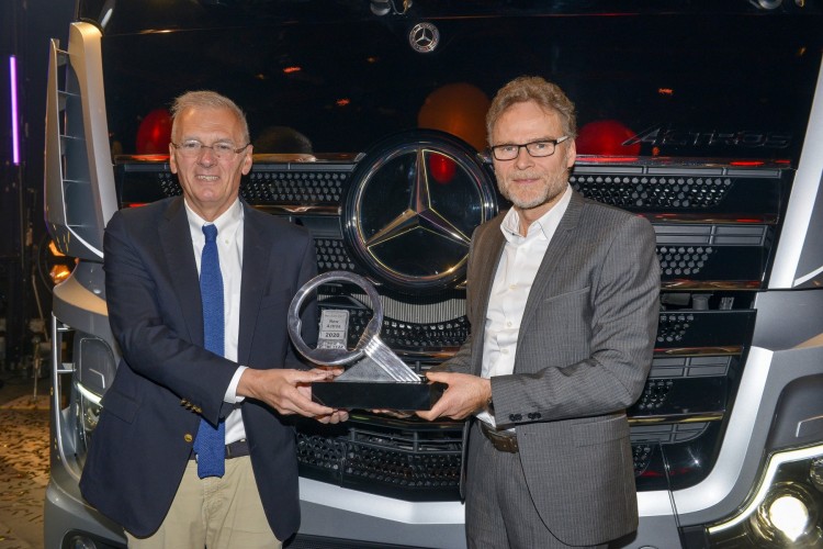 Mercedes Actros è International Truck of the Year 2020: foto ufficiali