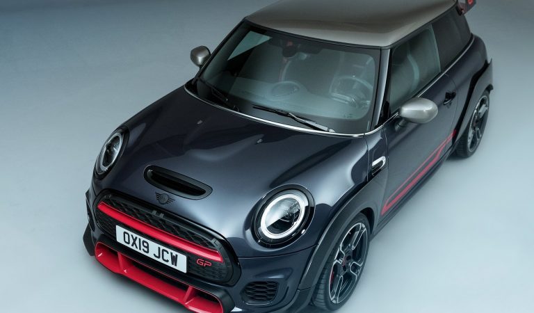 Mini John Cooper Works GP 2020: nuove foto ufficiali