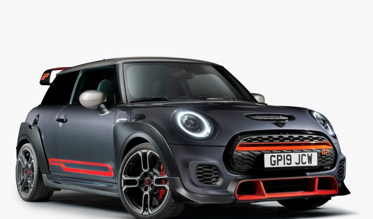 Mini John Cooper Works GP 2020: nuove foto ufficiali